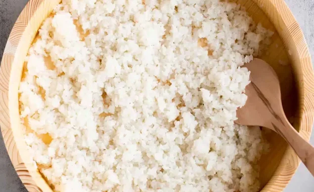 riz à sushi maison comme base